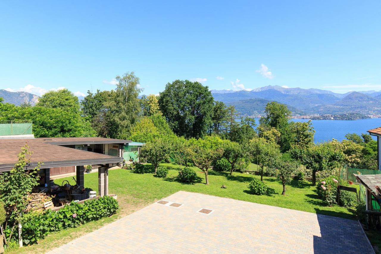 Casa Lilla - Lakeview Large Apartments With Garden Above 스트레사 외부 사진